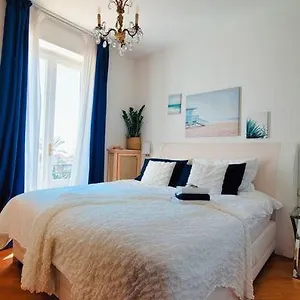 Blu In Historical Hunbury Bordighera